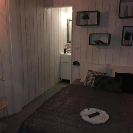 In With Sauna, Hot Tub And Barbecue * Nuaille-d'Aunis