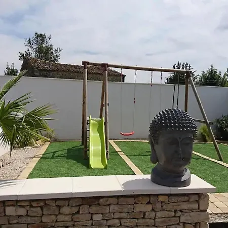 In With Sauna, Hot Tub And Barbecue * Nuaille-d'Aunis