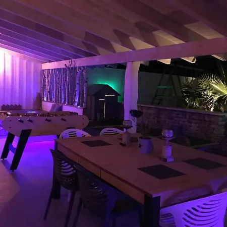 In With Sauna, Hot Tub And Barbecue