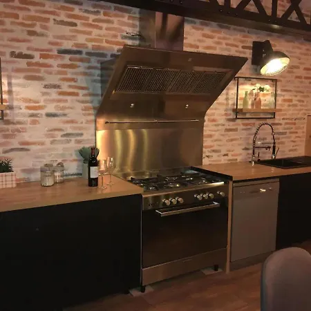 Casa vacanze In With Sauna, Hot Tub And Barbecue *